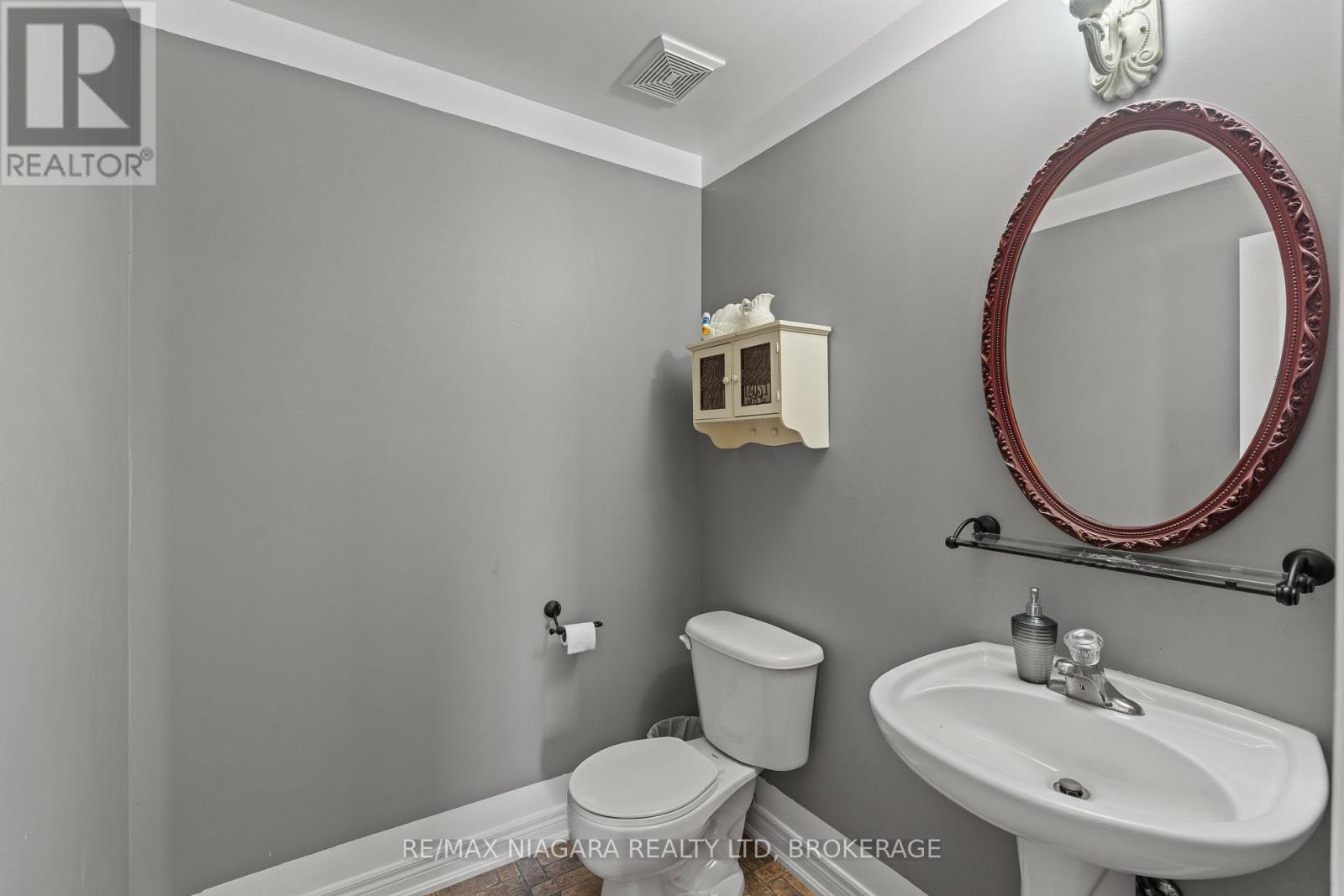 374 NIAGARA STONE ROAD - 27