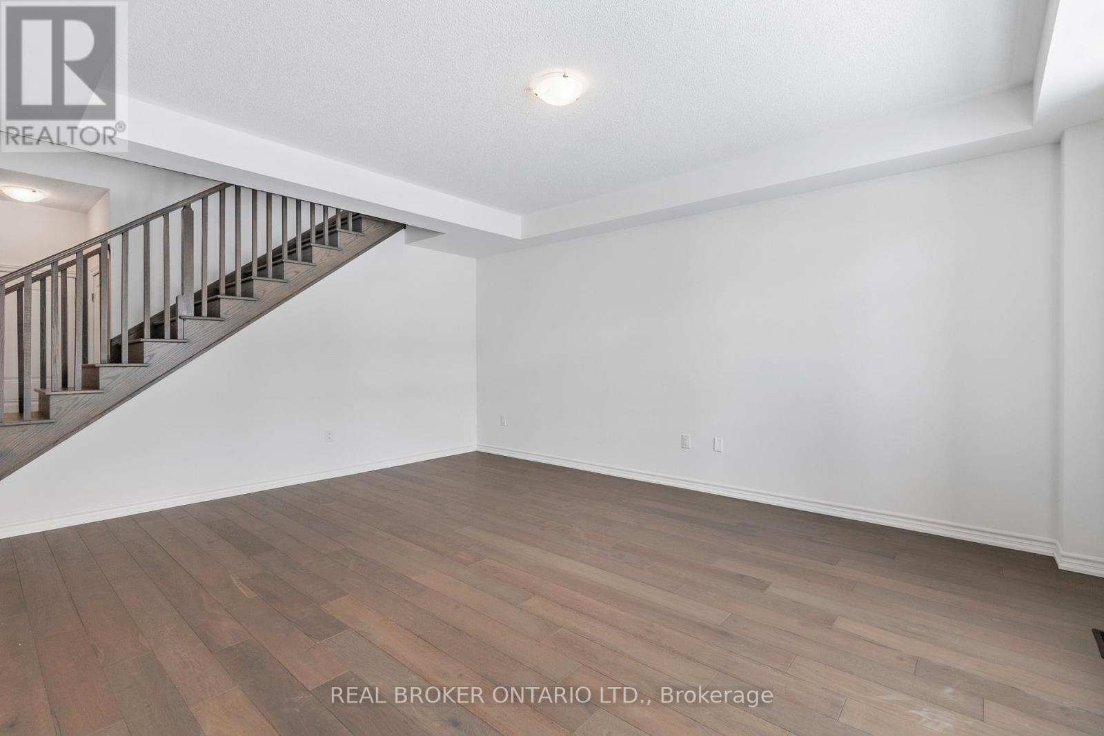8 DAISY STREET - 5