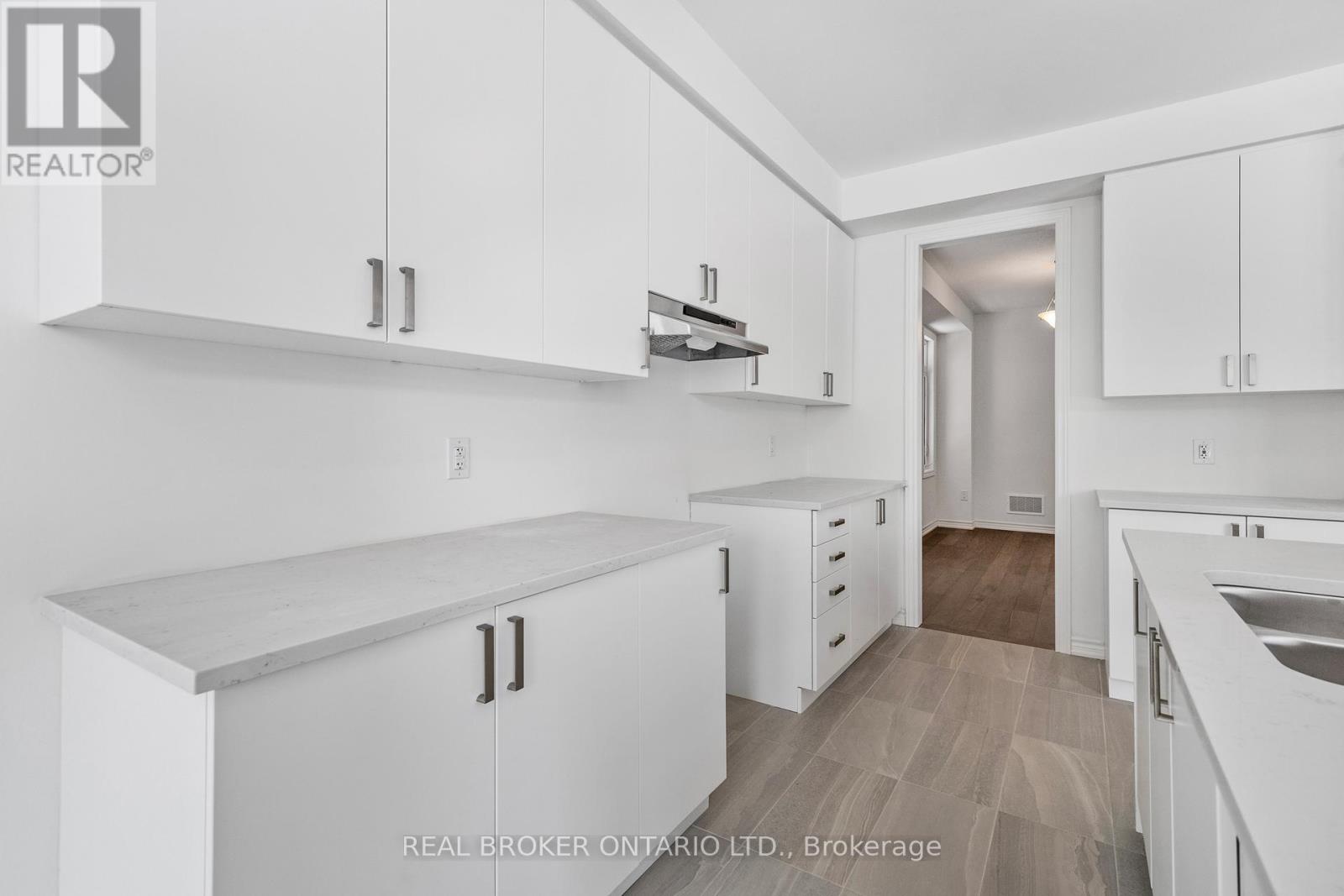 8 DAISY STREET - 7