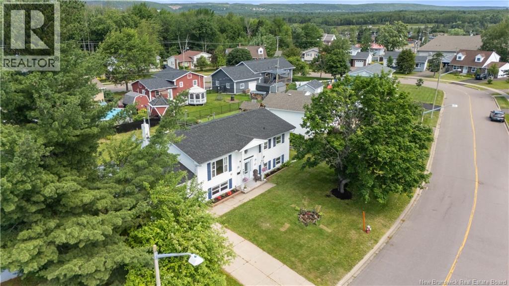 97 Ashley Crescent - Image 3