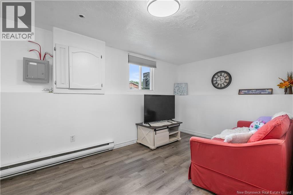 97 Ashley Crescent - Image 34