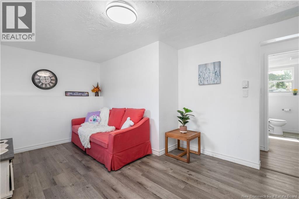 97 Ashley Crescent - Image 35
