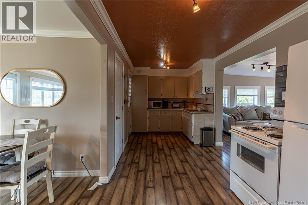 4 Gregg Street - 12