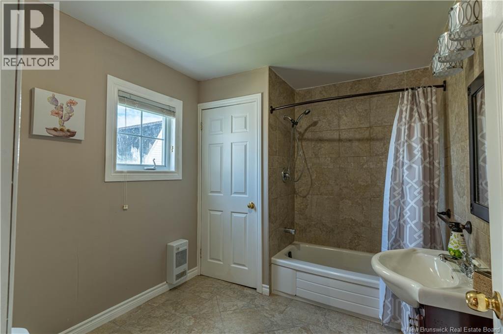 4 Gregg Street - 29