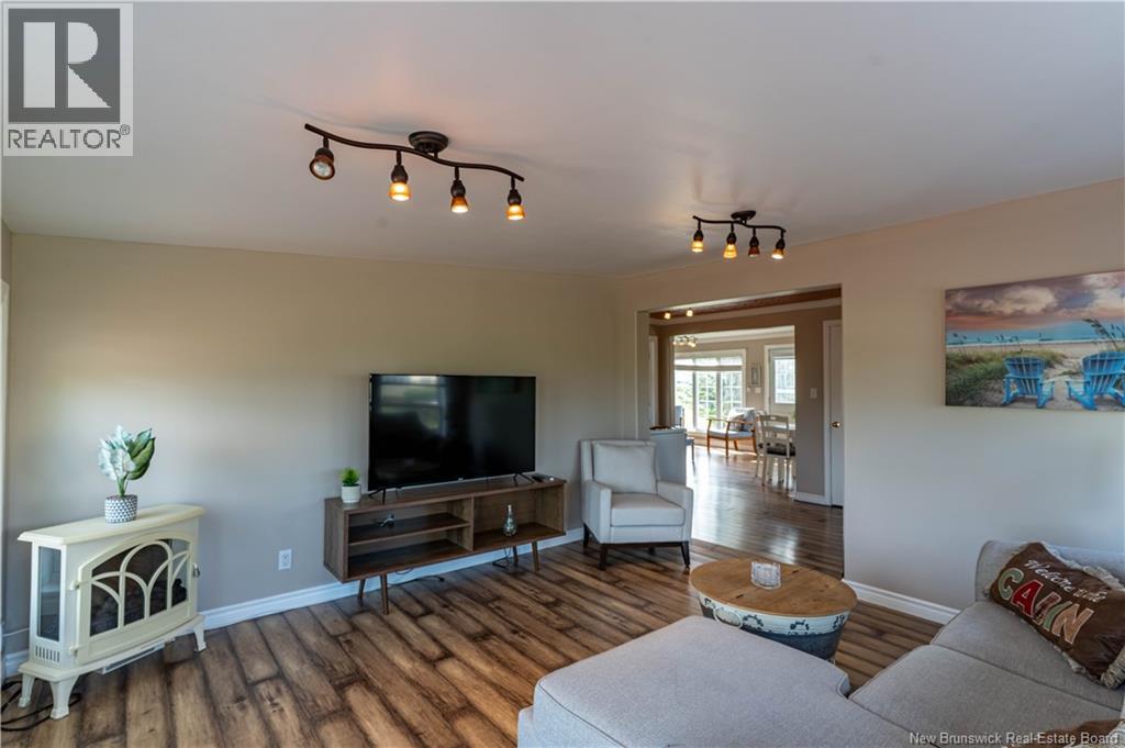 4 Gregg Street - 6