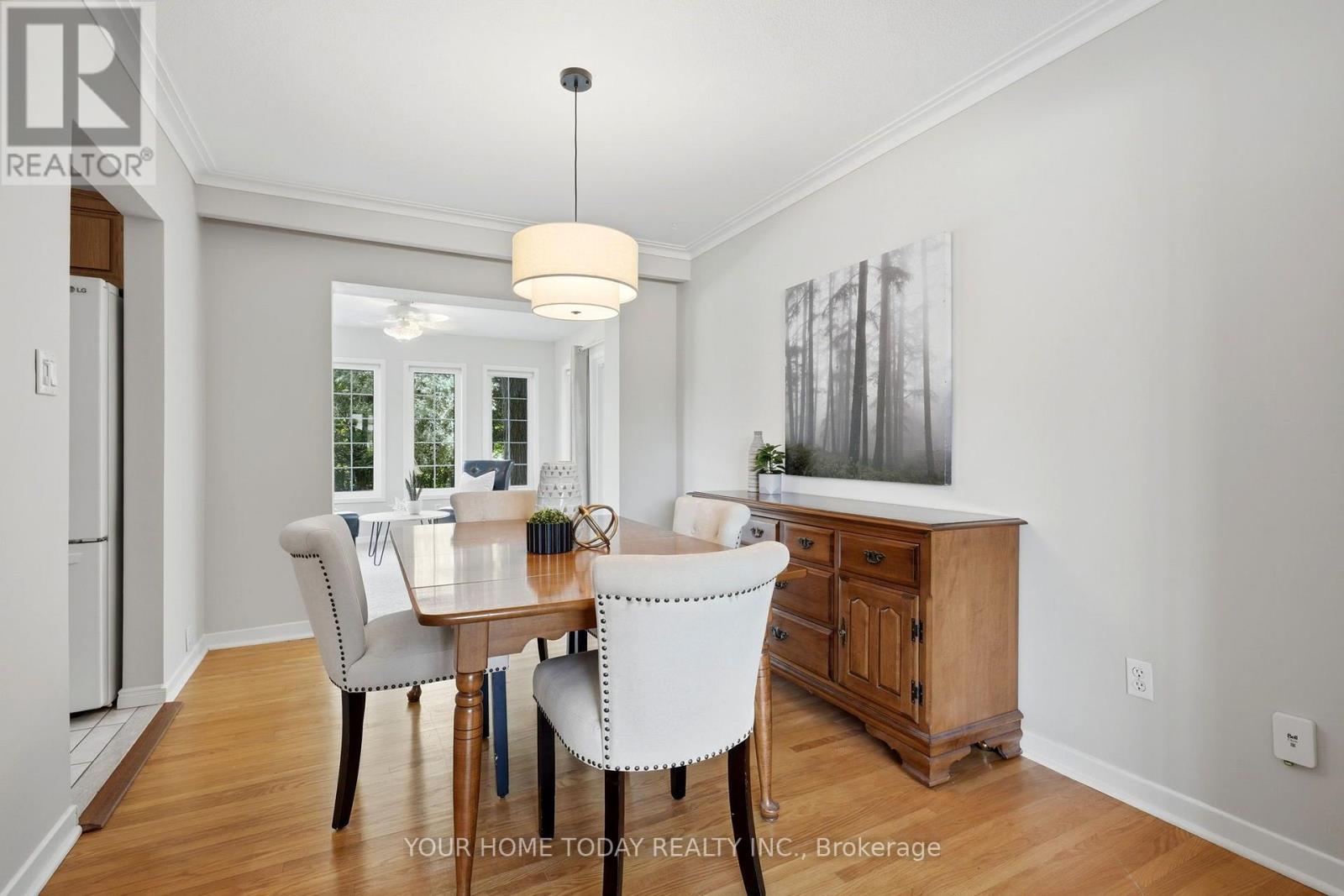 35 DAWSON CRESCENT - Image 11