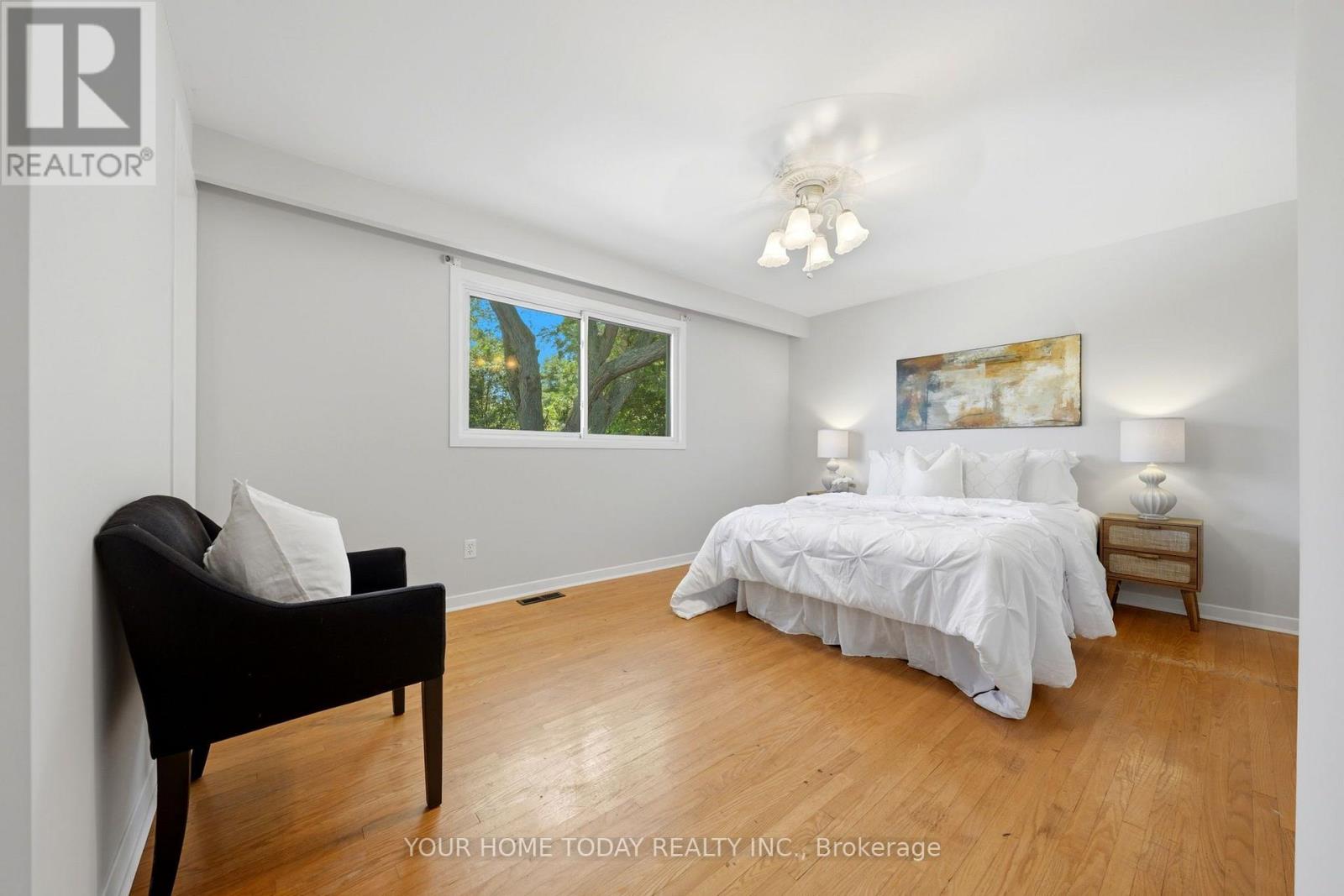 35 DAWSON CRESCENT - Image 18