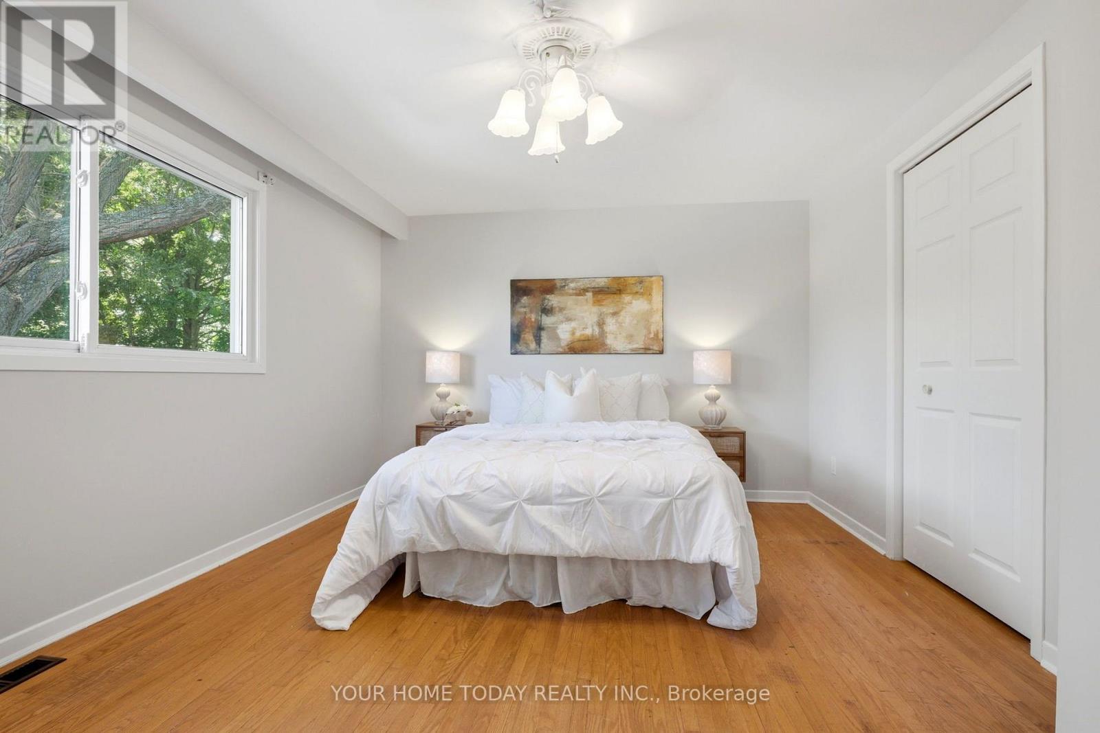35 DAWSON CRESCENT - Image 19