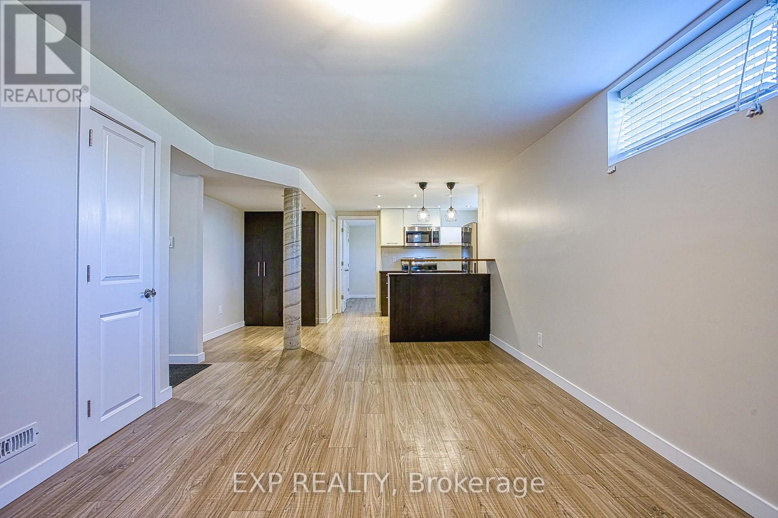2387 CYPRUS AVENUE - 22