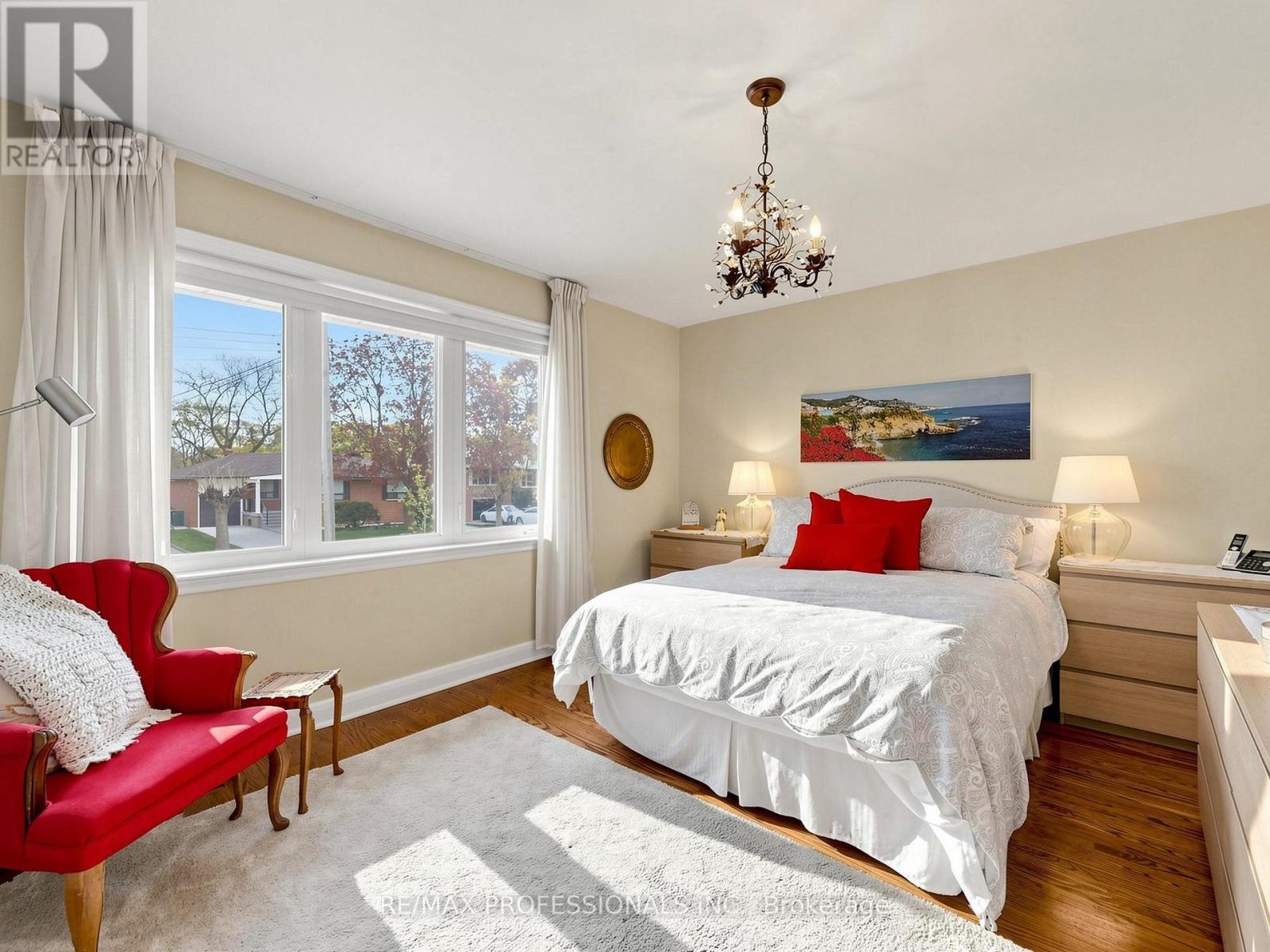 24 BREADNER DRIVE - 14