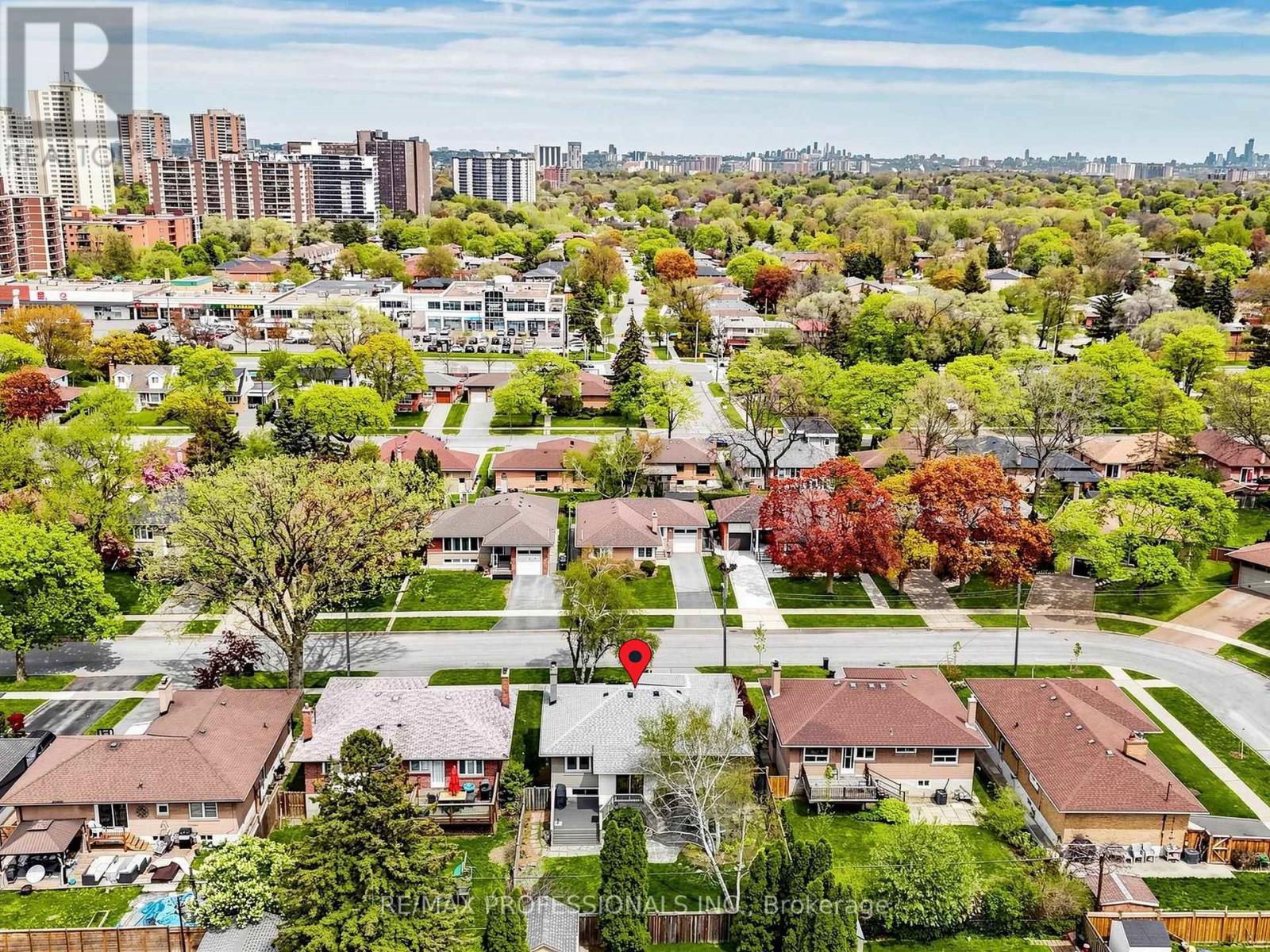 24 BREADNER DRIVE - 38