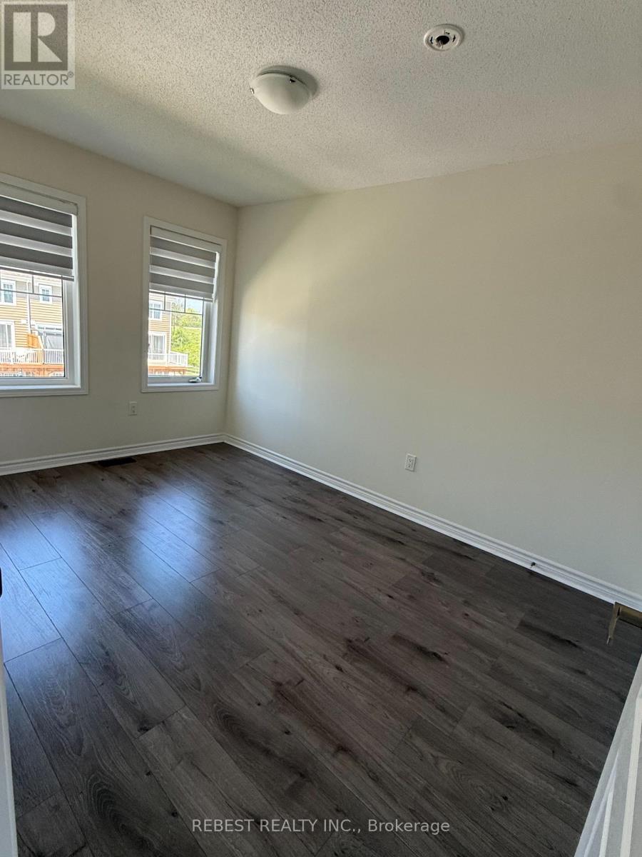 99 SURF DRIVE - Image 10