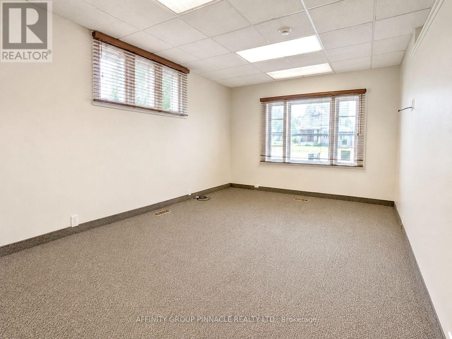 221 KENT STREET W - 20