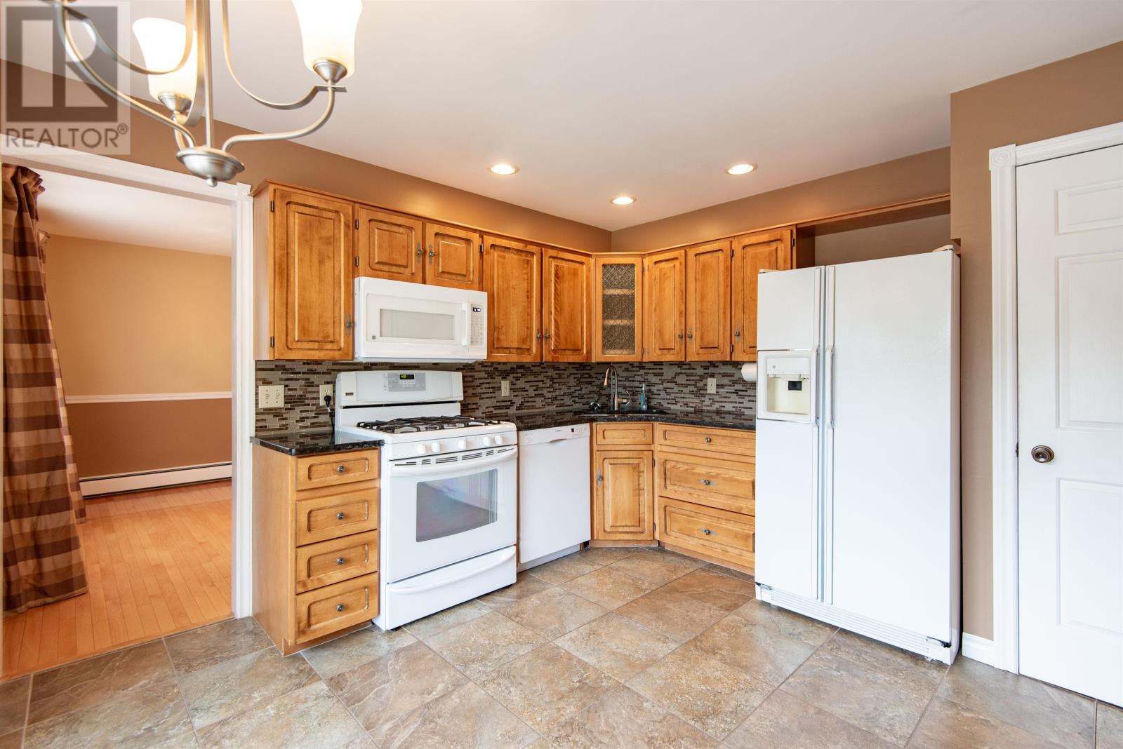 17 Blythe Crescent - 10