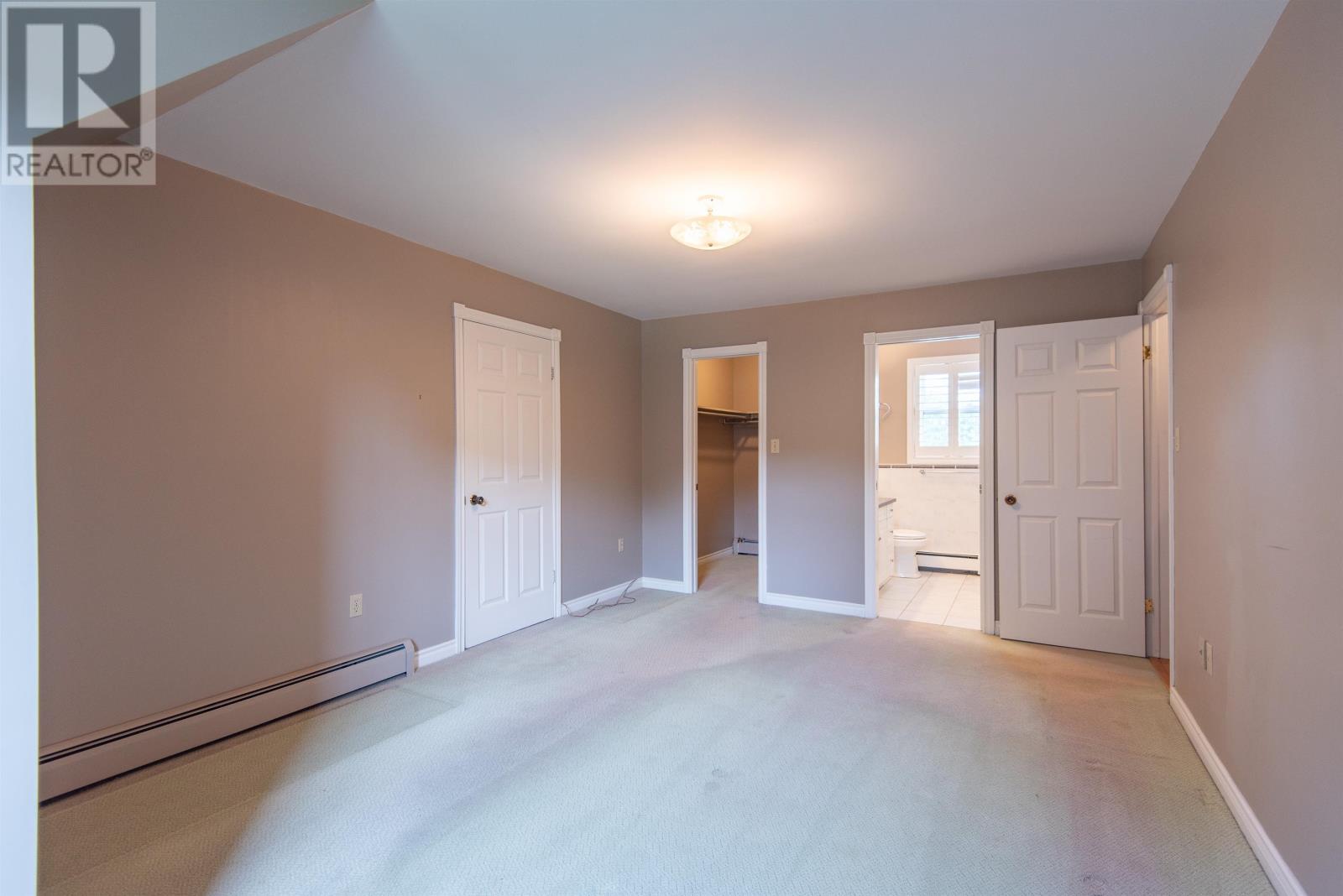17 Blythe Crescent - 19