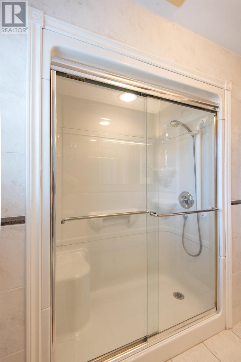 17 Blythe Crescent - 21