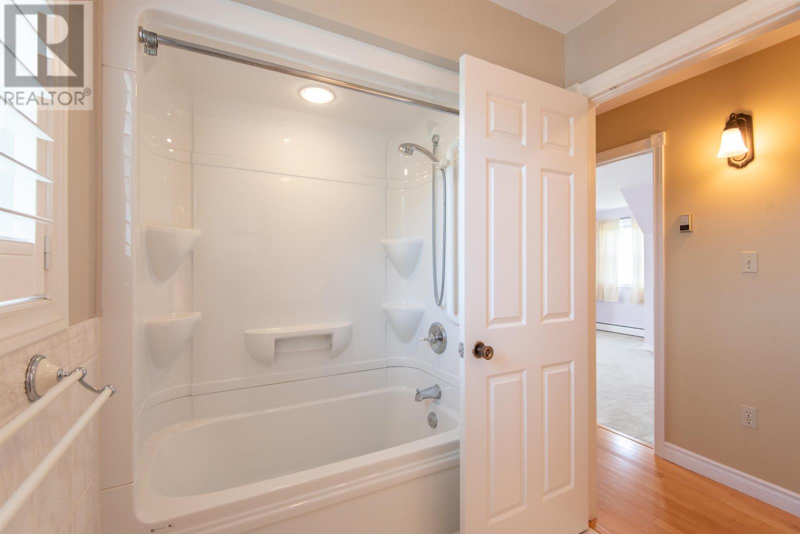 17 Blythe Crescent - 26