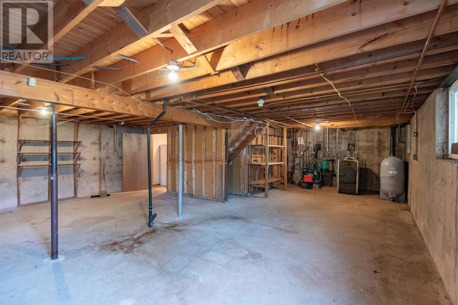 17 Blythe Crescent - 34