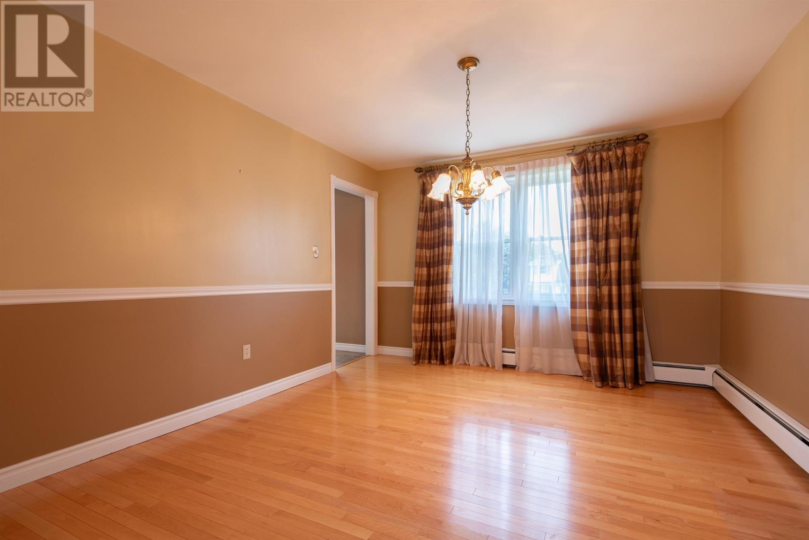 17 Blythe Crescent - 6