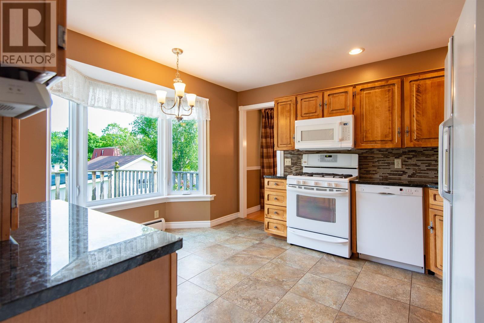 17 Blythe Crescent - 9