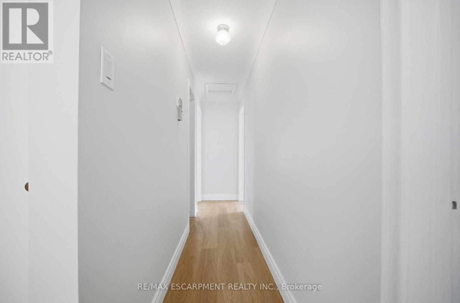 36 WOODELM DRIVE - 9