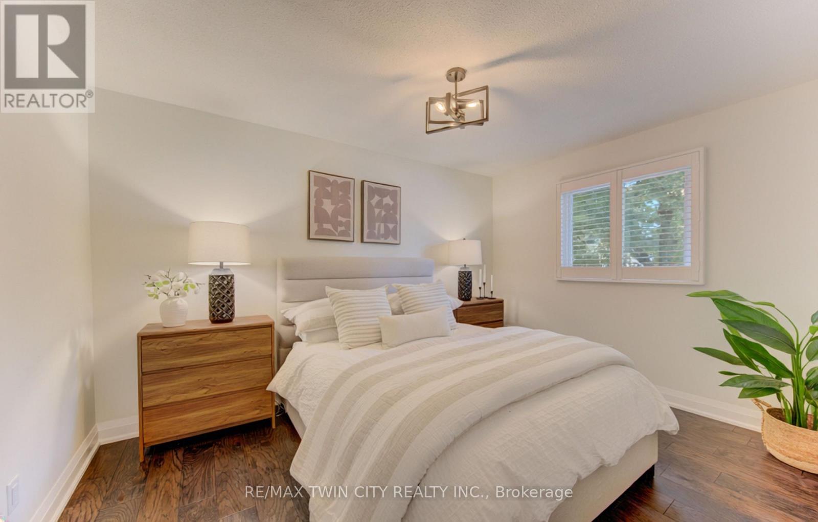 383 GRAND RIDGE DRIVE - 21