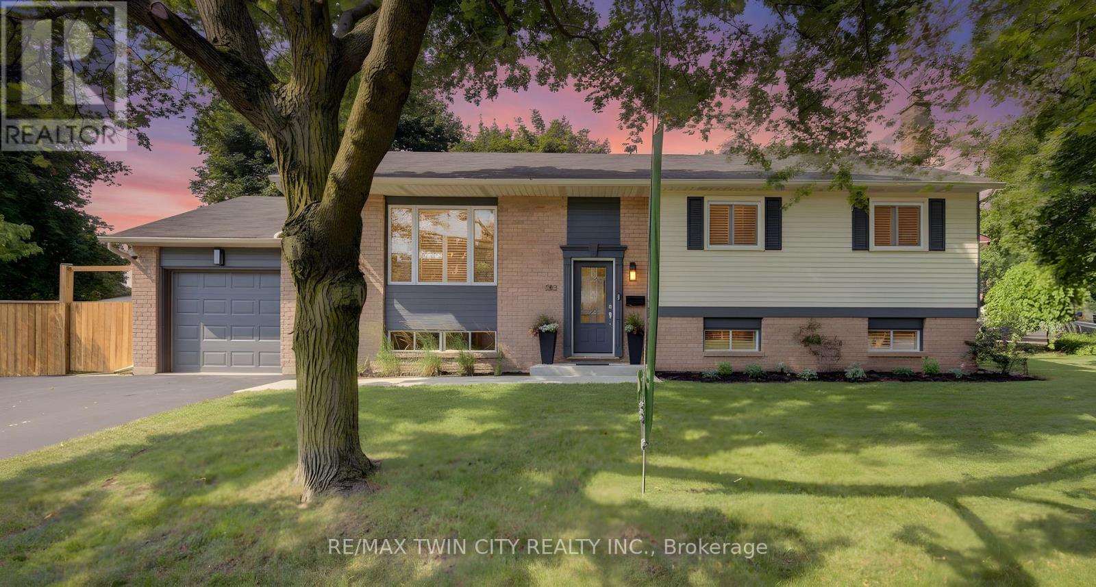 383 GRAND RIDGE DRIVE - 3