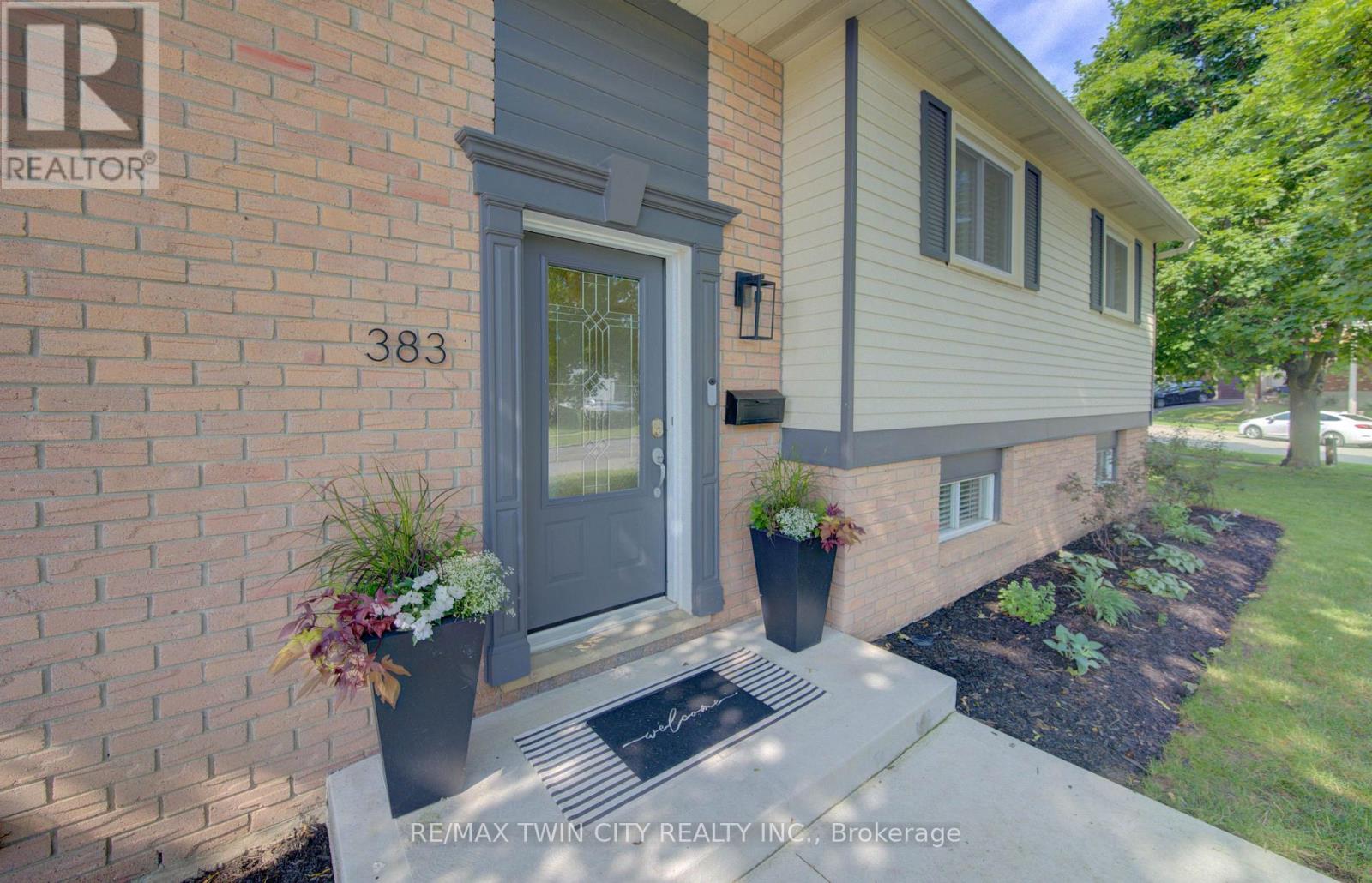 383 GRAND RIDGE DRIVE - 5