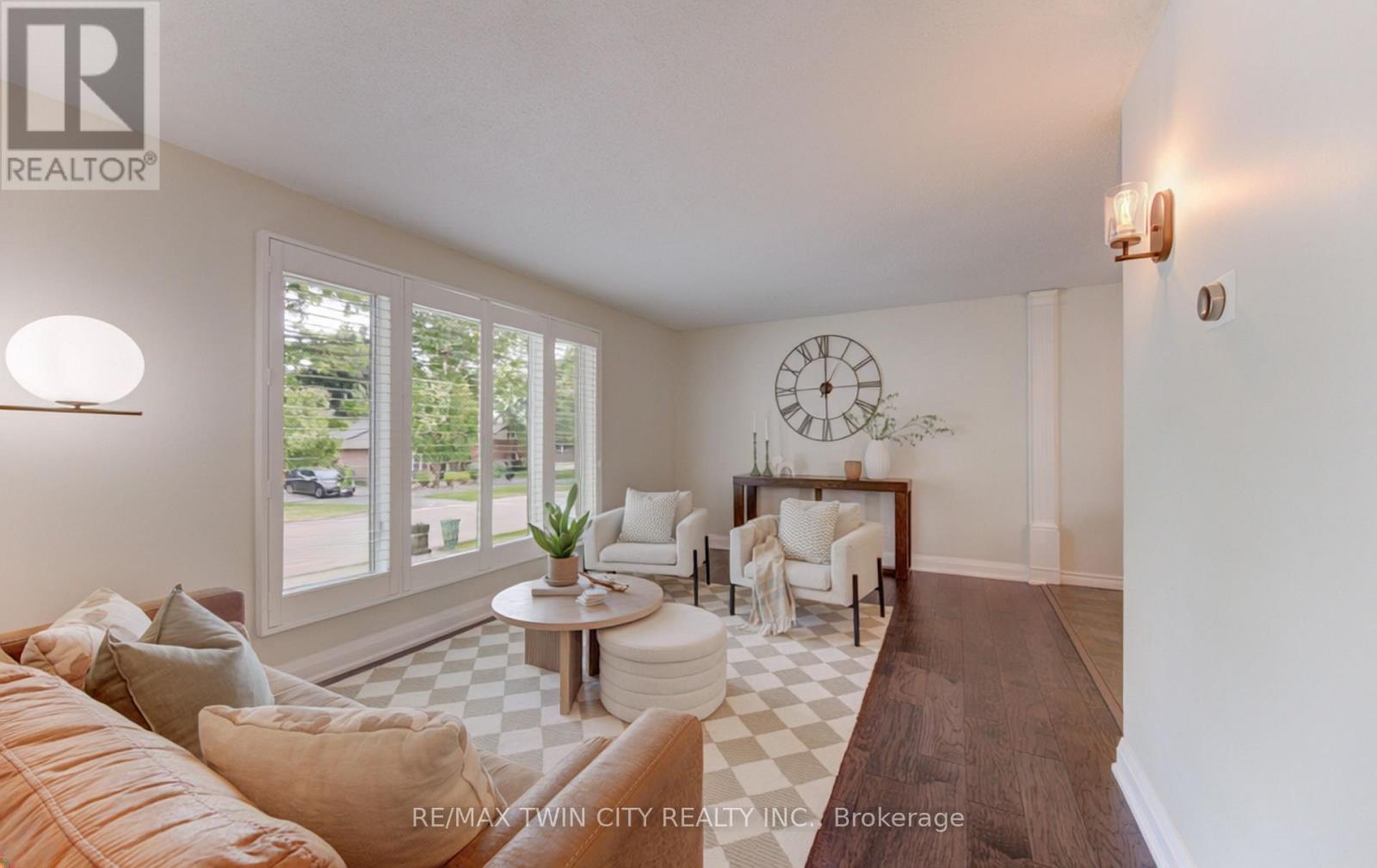383 GRAND RIDGE DRIVE - 8