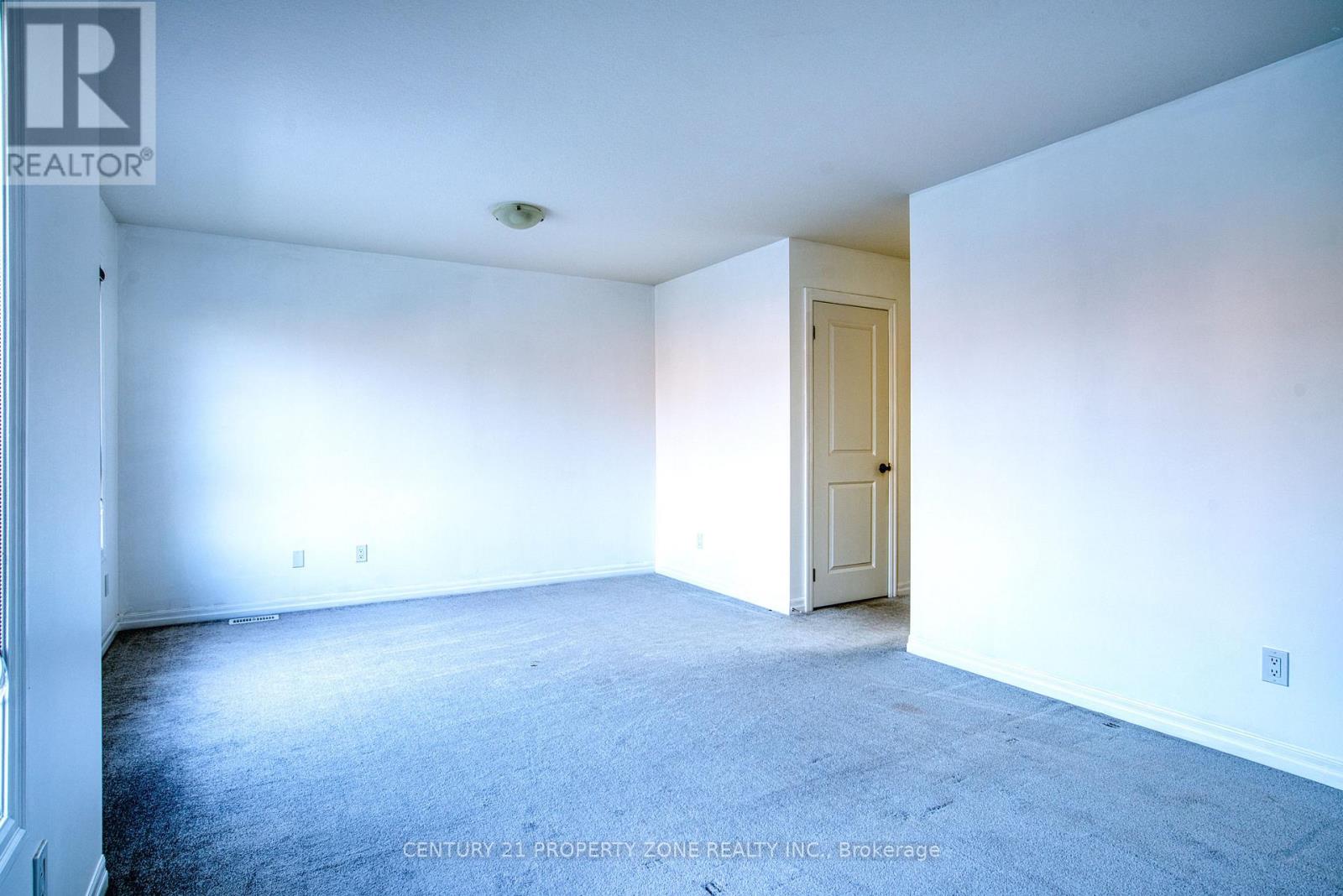 11 SHEDROW PLACE - 24
