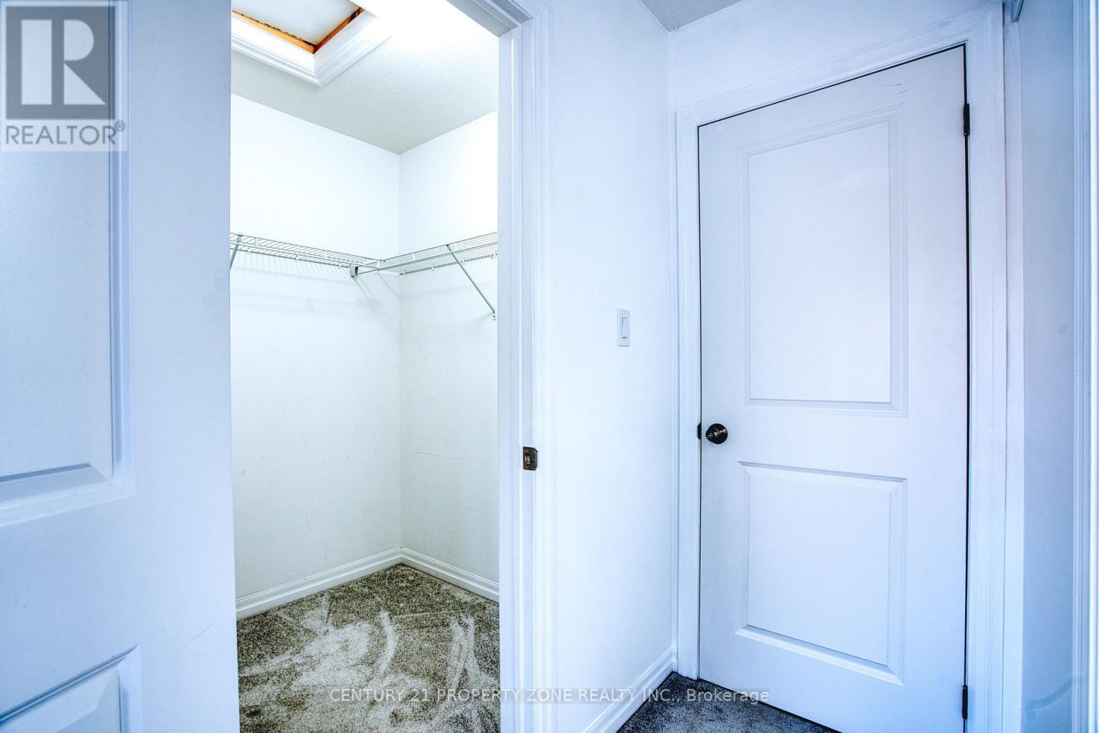 11 SHEDROW PLACE - 30