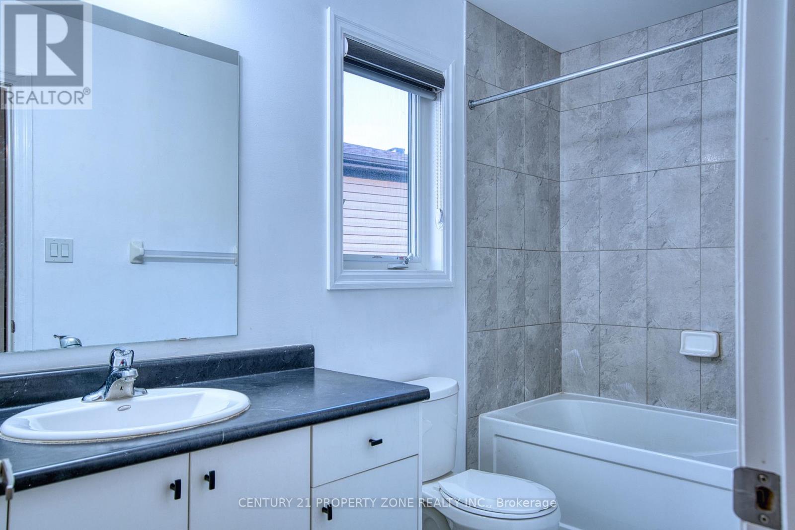 11 SHEDROW PLACE - 34