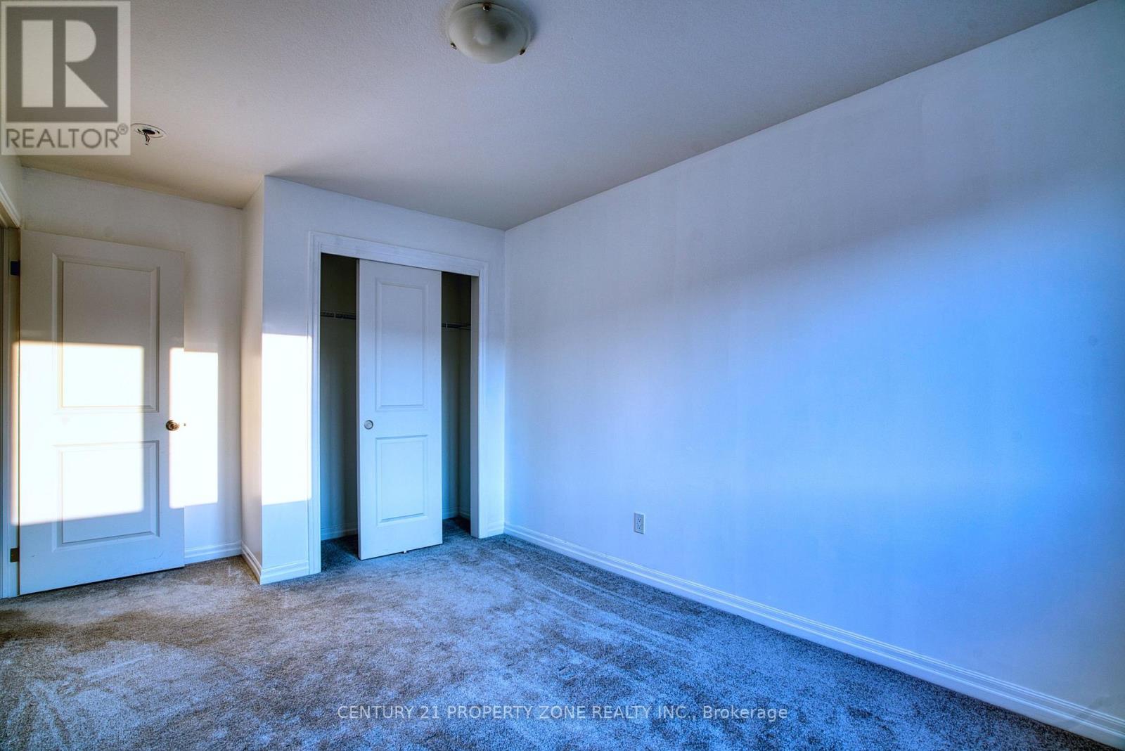 11 SHEDROW PLACE - 38