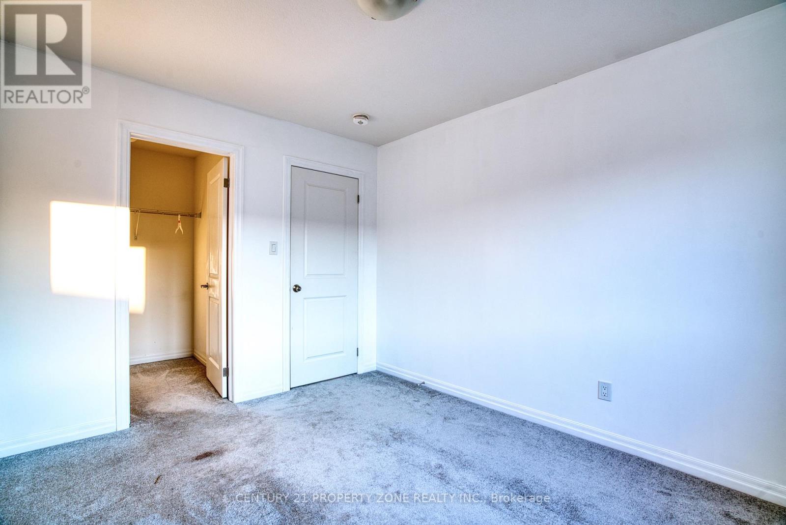 11 SHEDROW PLACE - 42