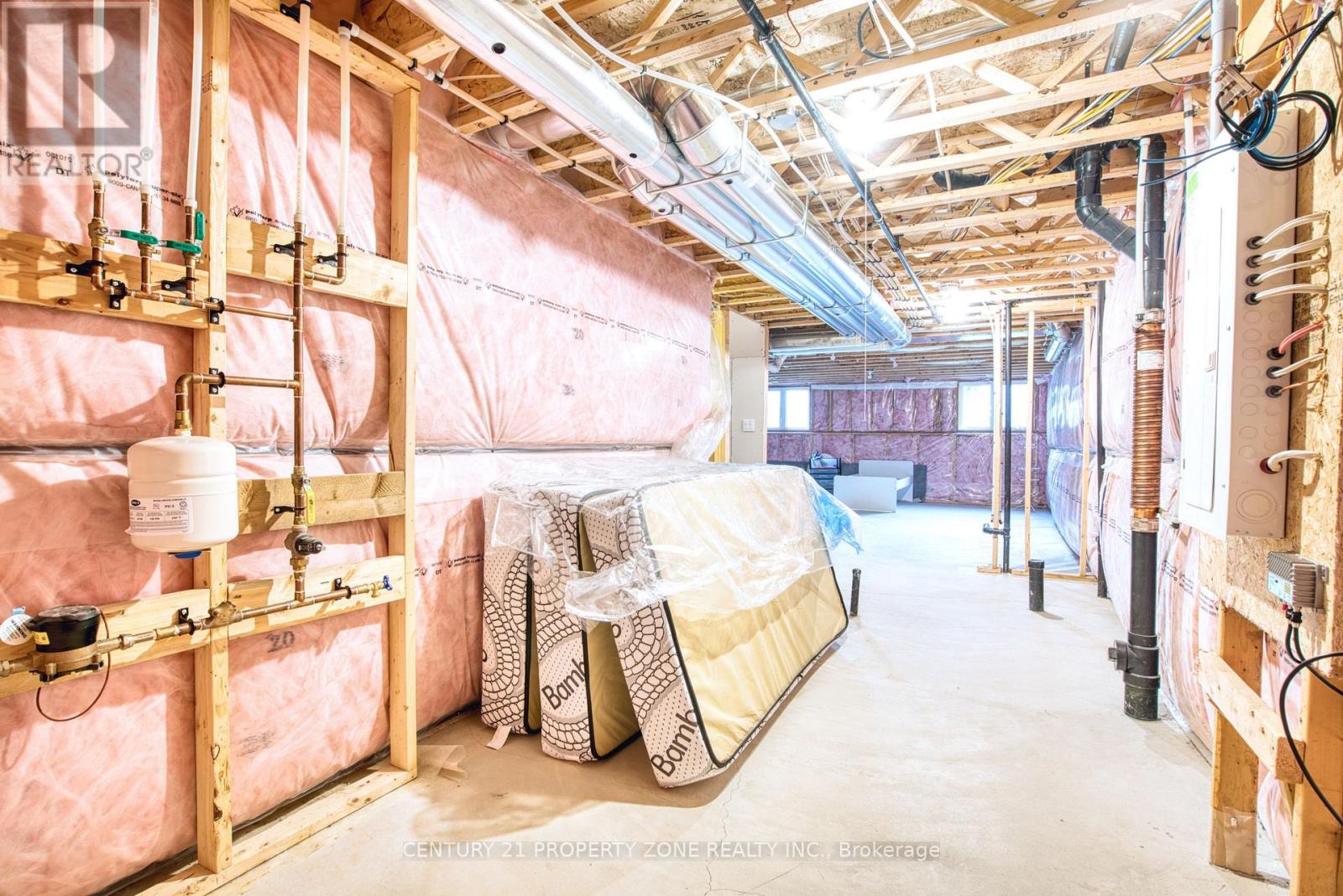 11 SHEDROW PLACE - 45