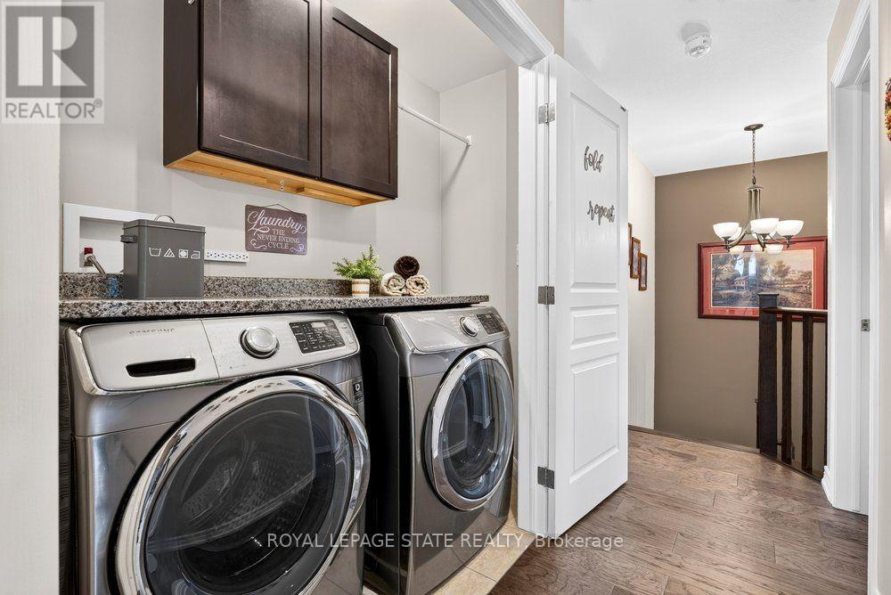 273 FESTIVAL WAY - Image 30