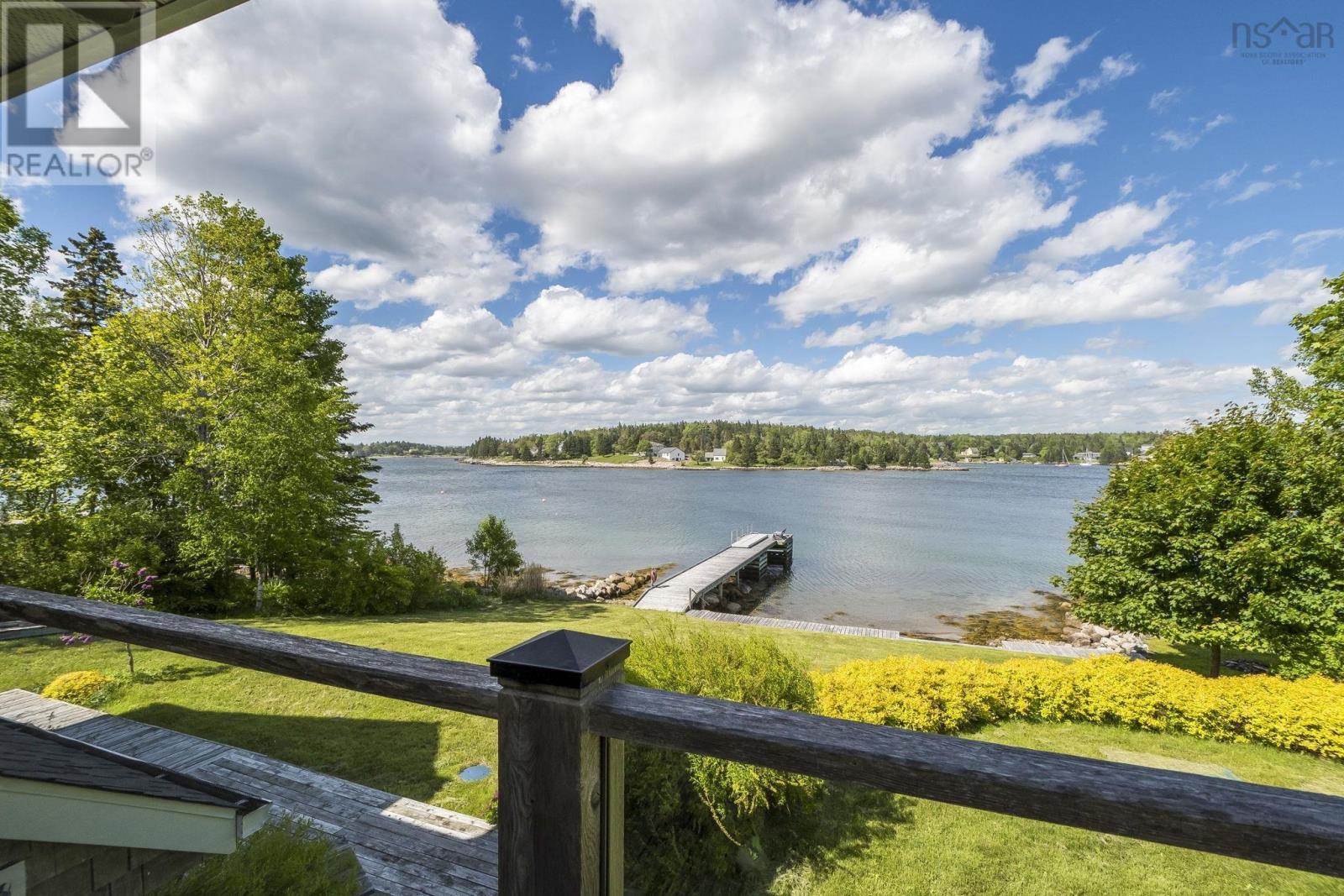 41 Bayberry Lane - 9