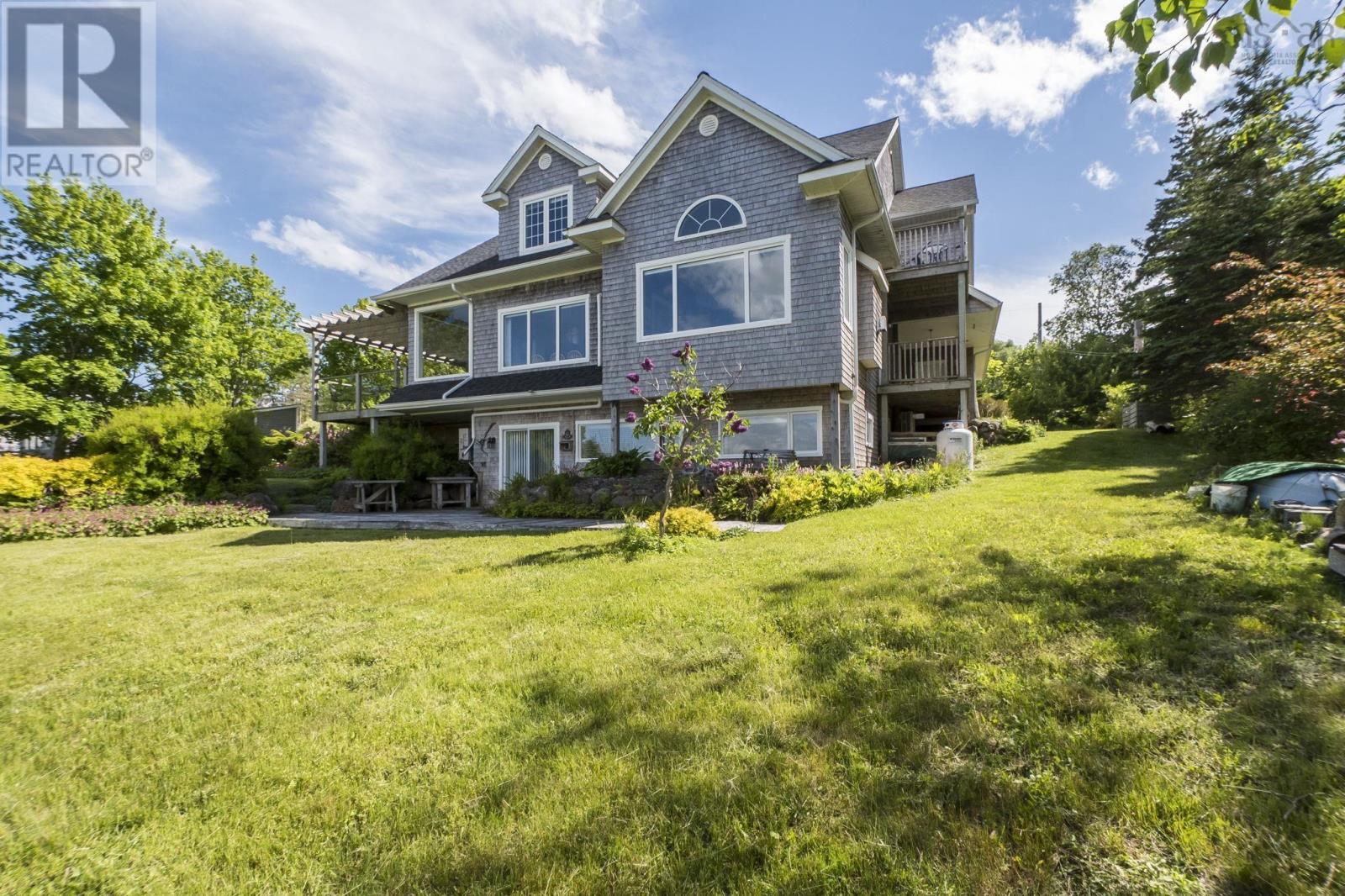 41 Bayberry Lane - 3