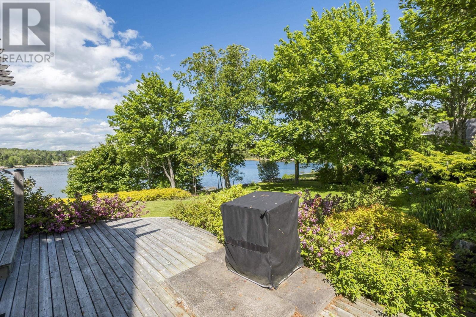 41 Bayberry Lane - 45