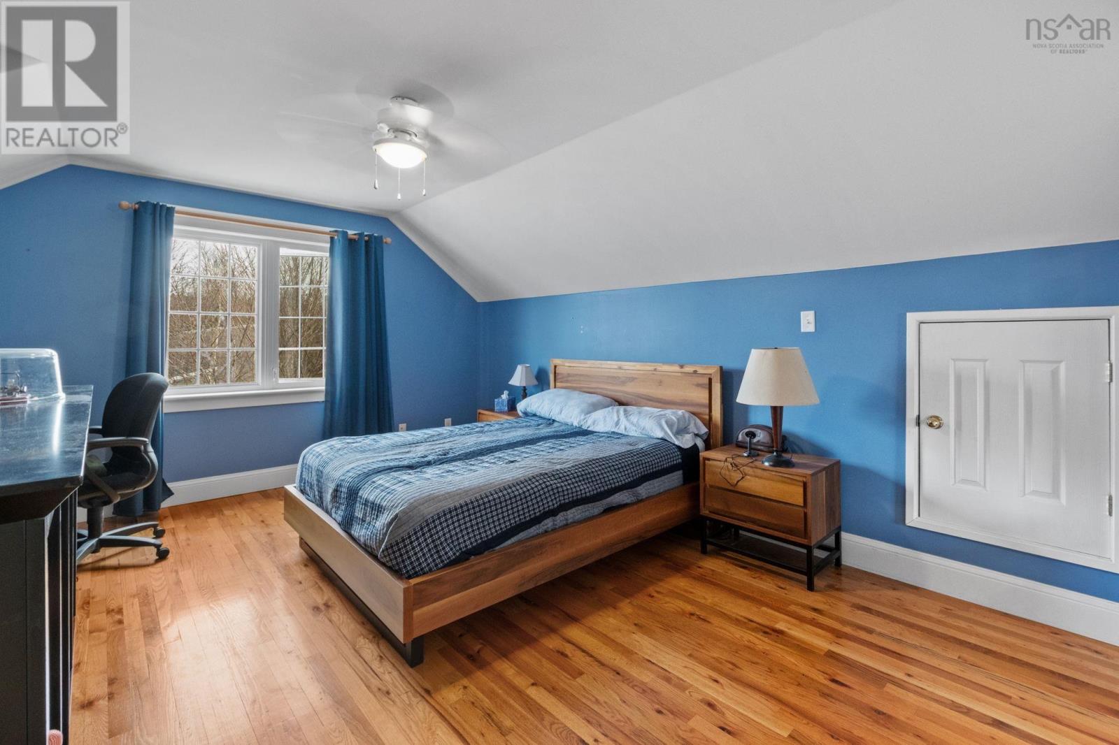 41 Bayberry Lane - 33