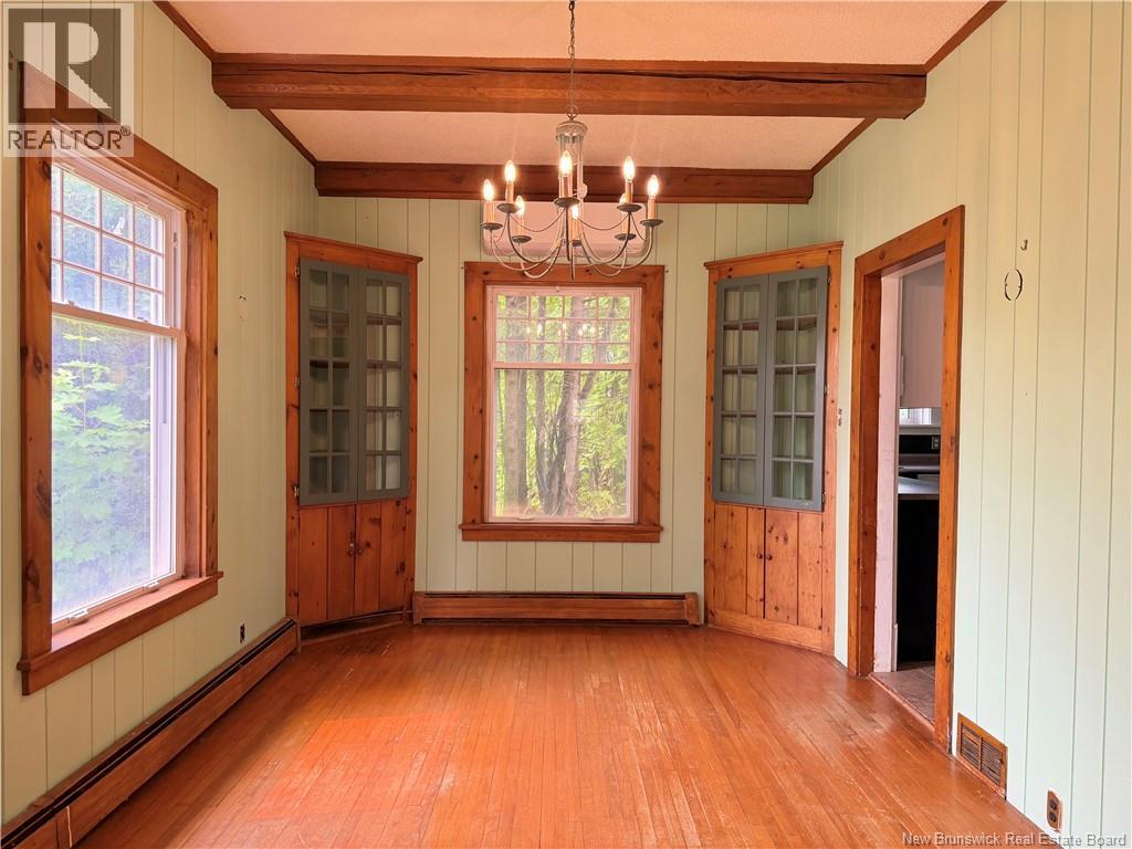 775 Murray Avenue - Image 17