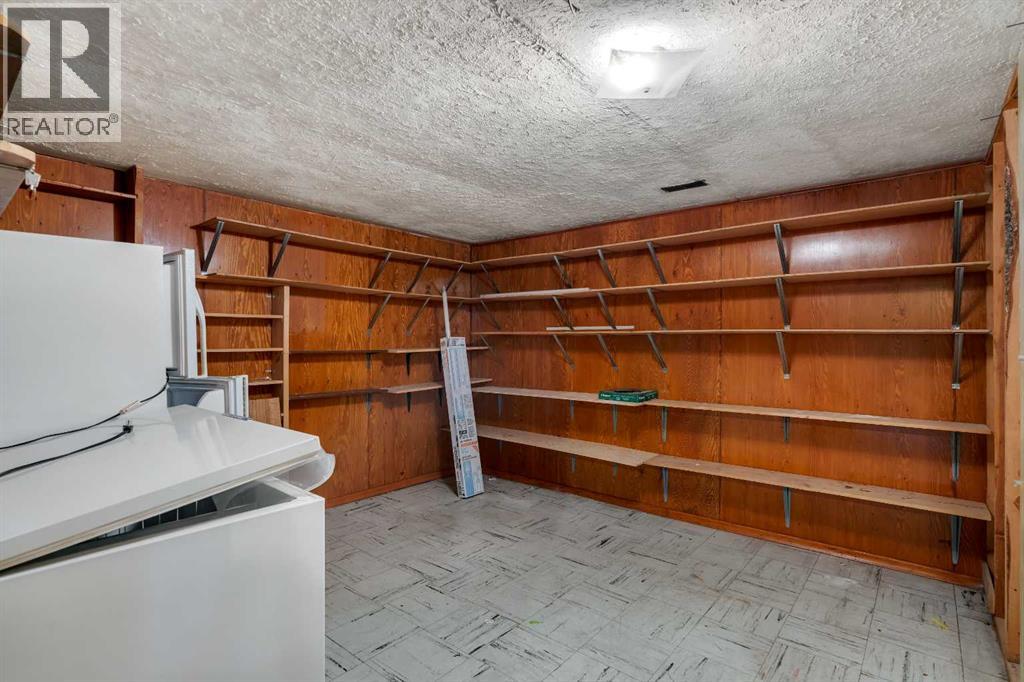 212 Westwood Drive SW - 26