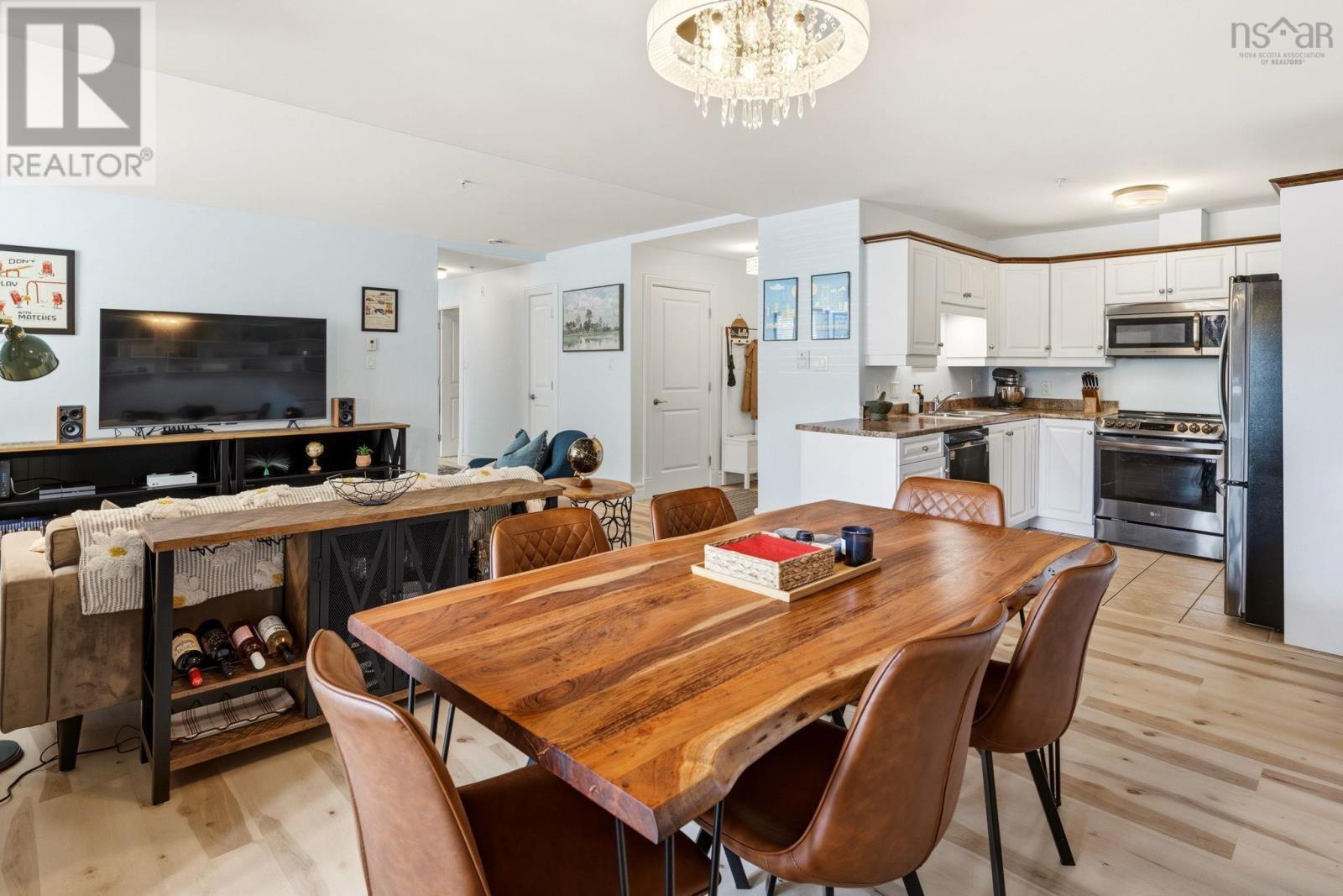 #111 87 Pebblecreek Crescent - 13