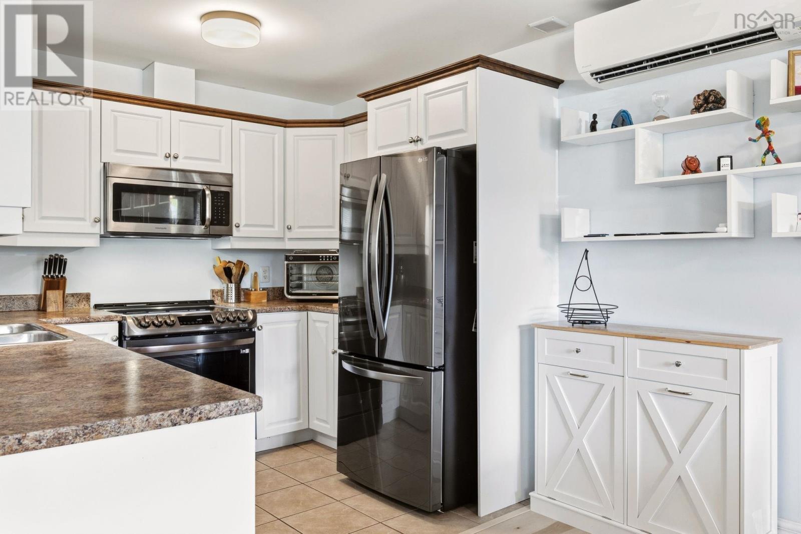 #111 87 Pebblecreek Crescent - 9