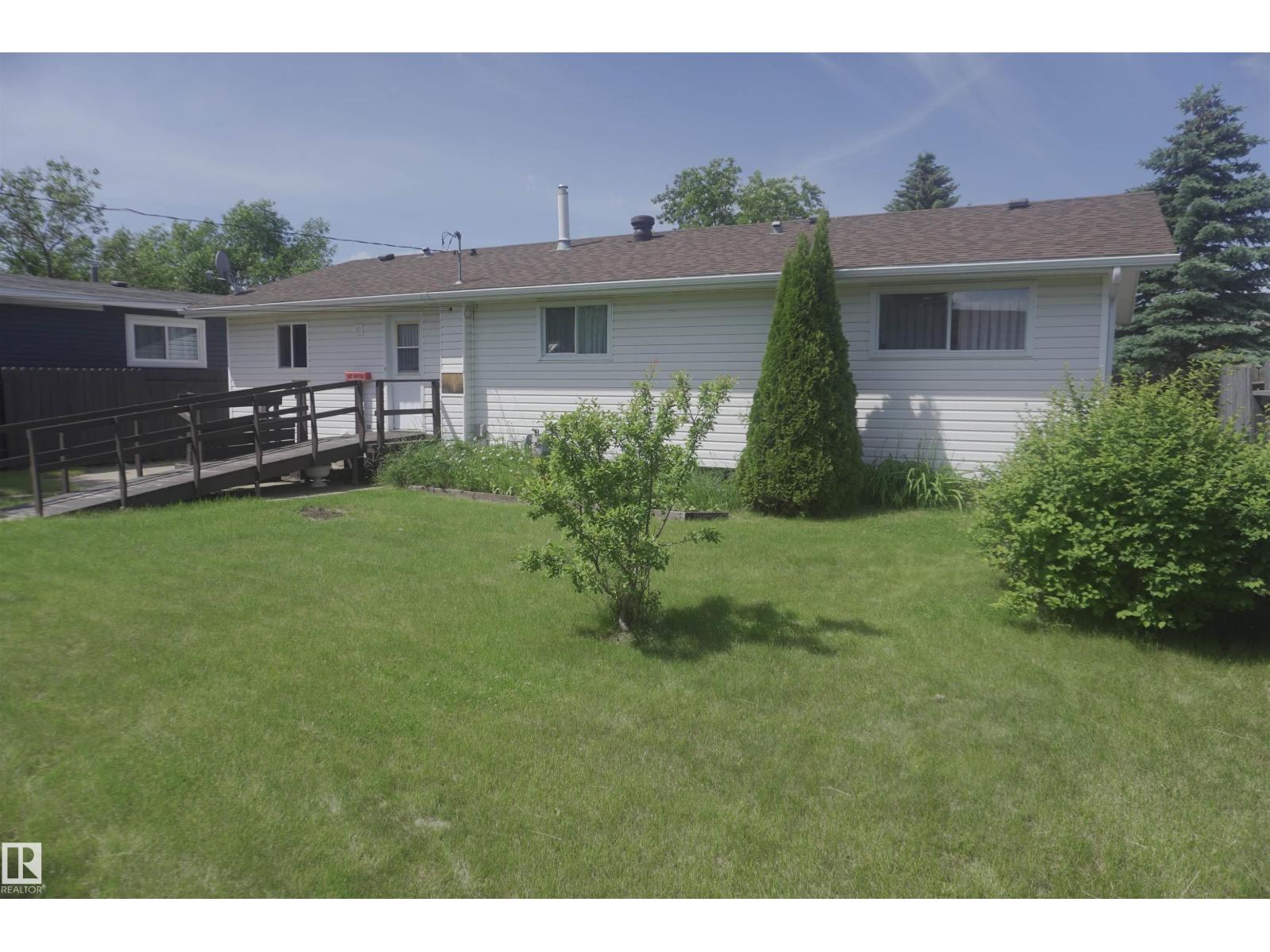 5713 49 ST - Image 16