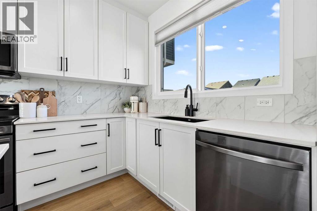 87 Heirloom Boulevard SE - 13