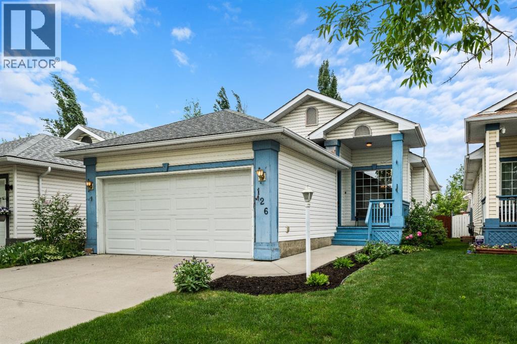 126 Douglas Glen Close SE - 1