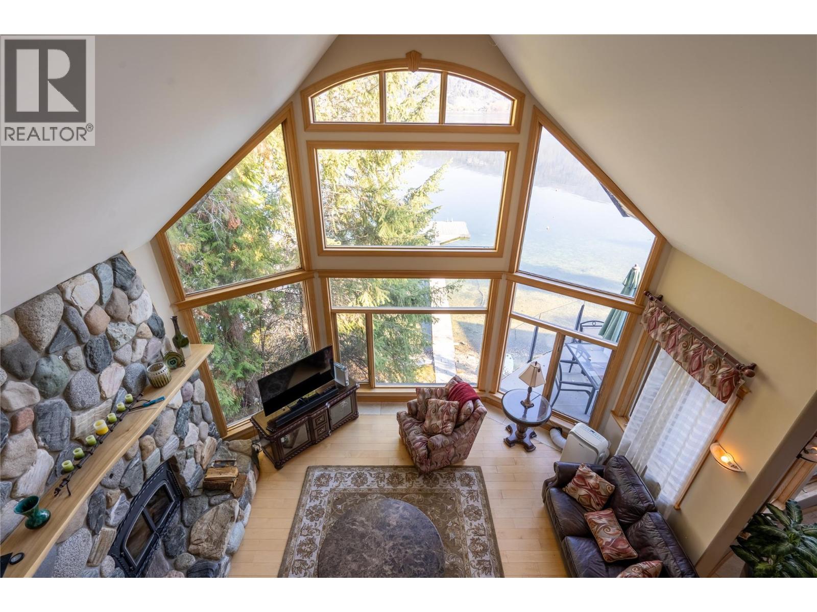 1722 WEST LAKE Drive - 46