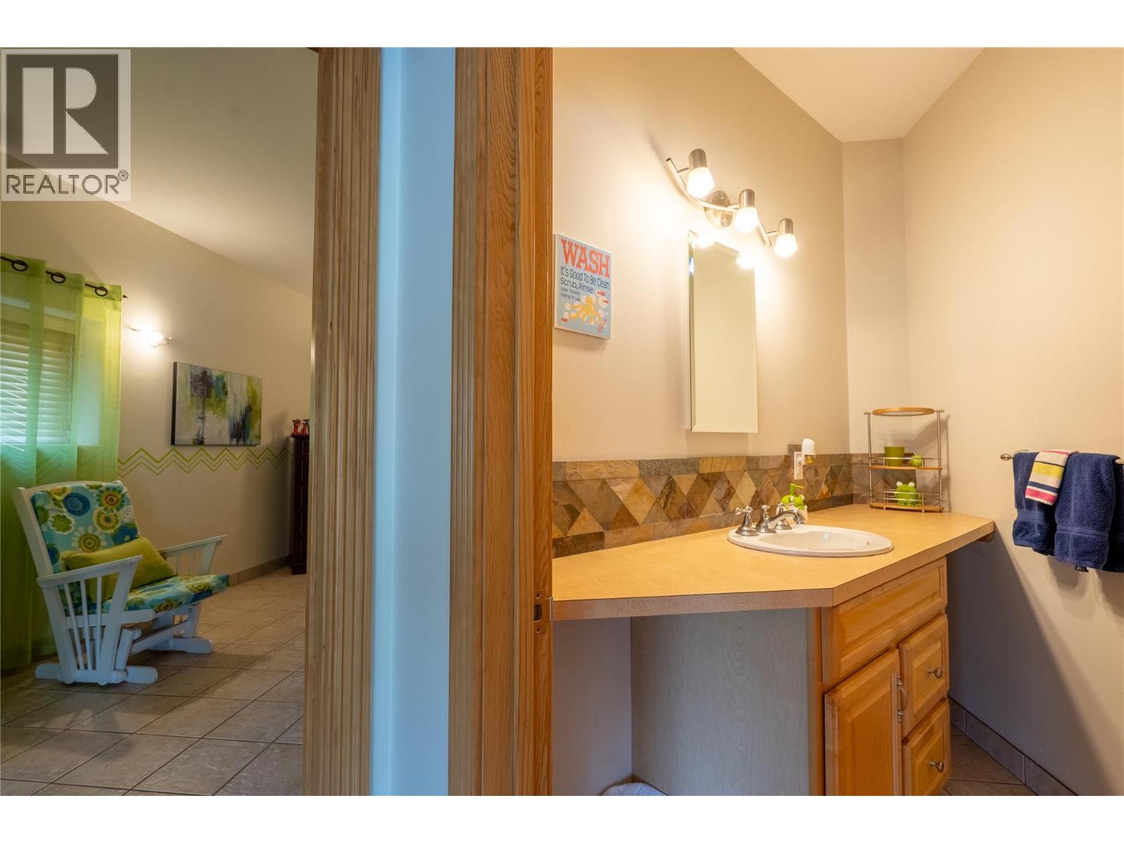 1722 WEST LAKE Drive - 55