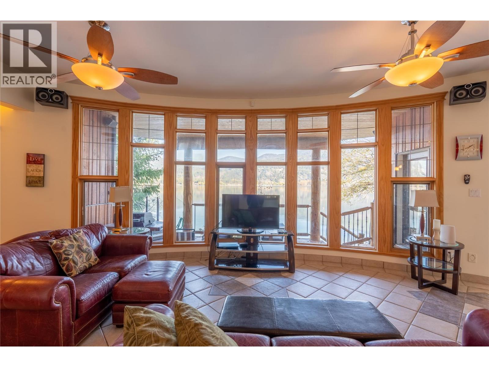 1722 WEST LAKE Drive - 67